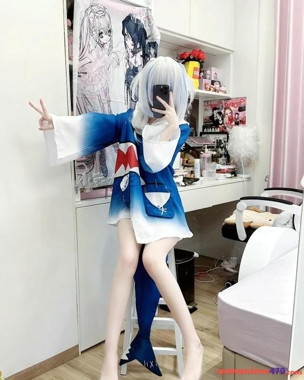 ảnh Yaoyaoqwq Gawr Gura cosplay 11