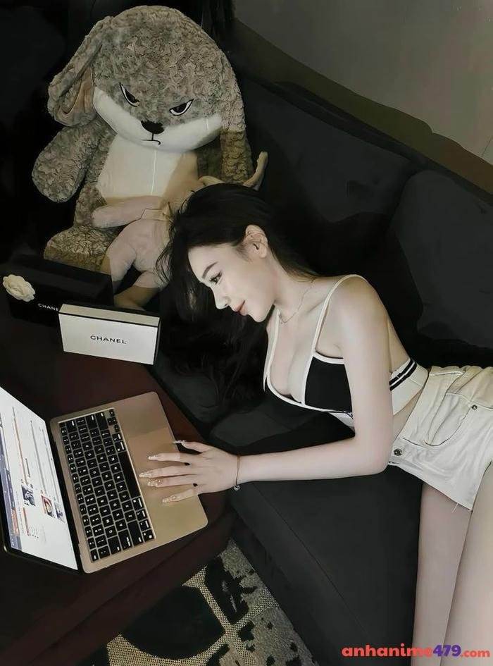 ảnh cô gái lôi cuốn