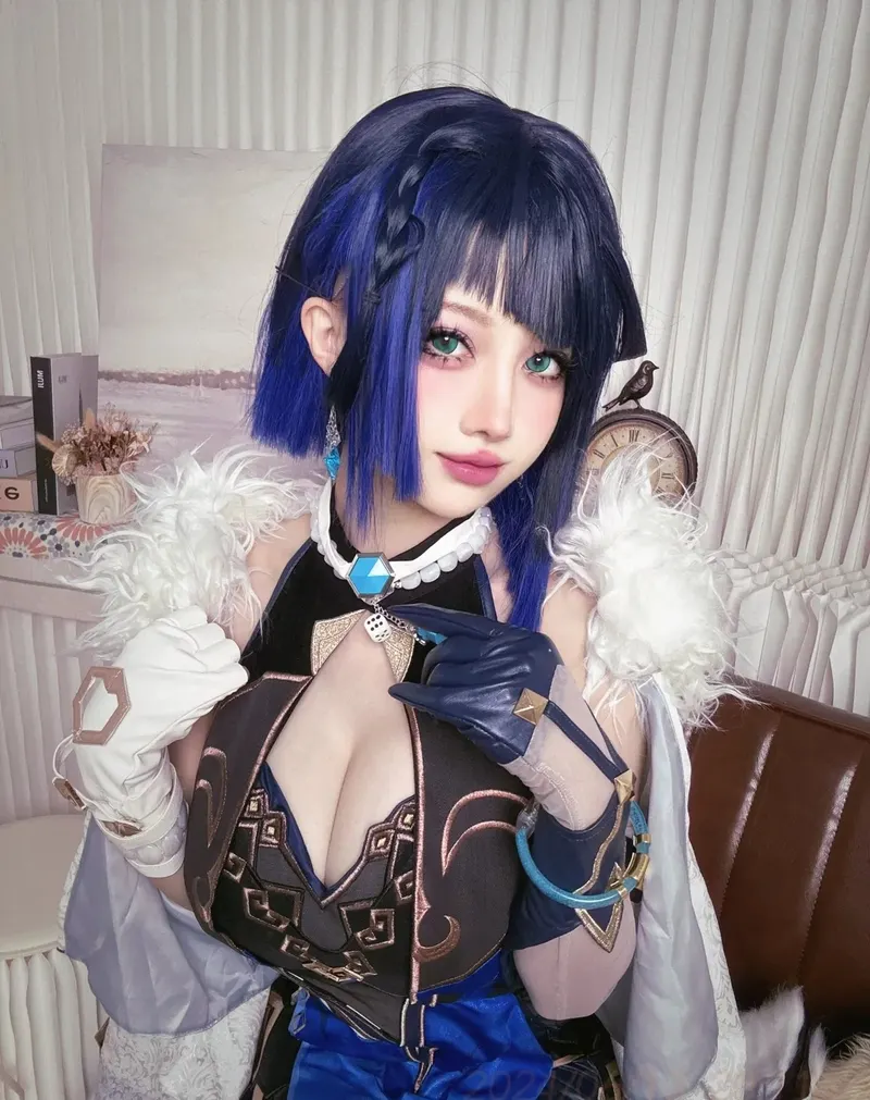 ảnh cosplay anime khiêu gợi