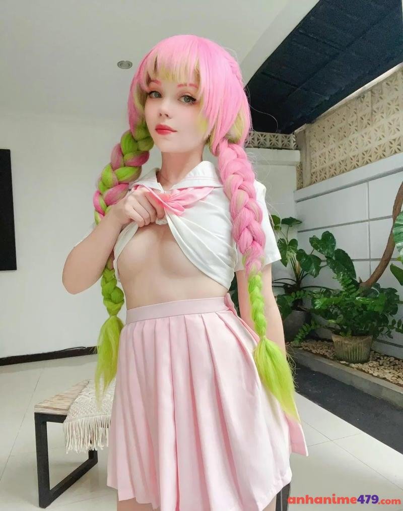ảnh cosplay mitsuri công chúa