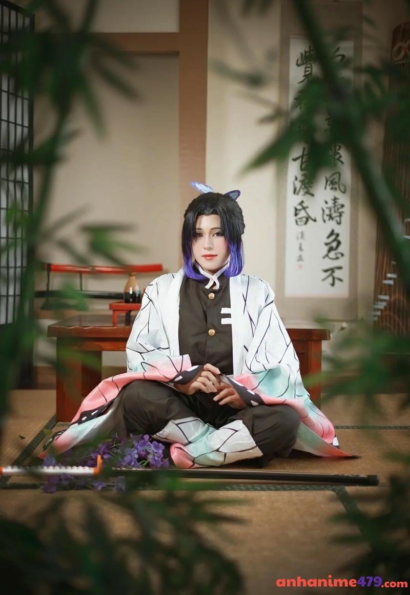 ảnh shinobu cosplay mặc kín