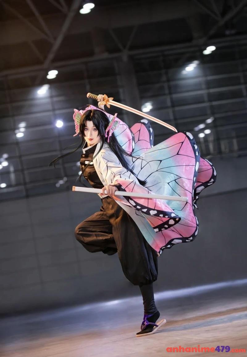 ảnh shinobu cosplay phong cách nhật