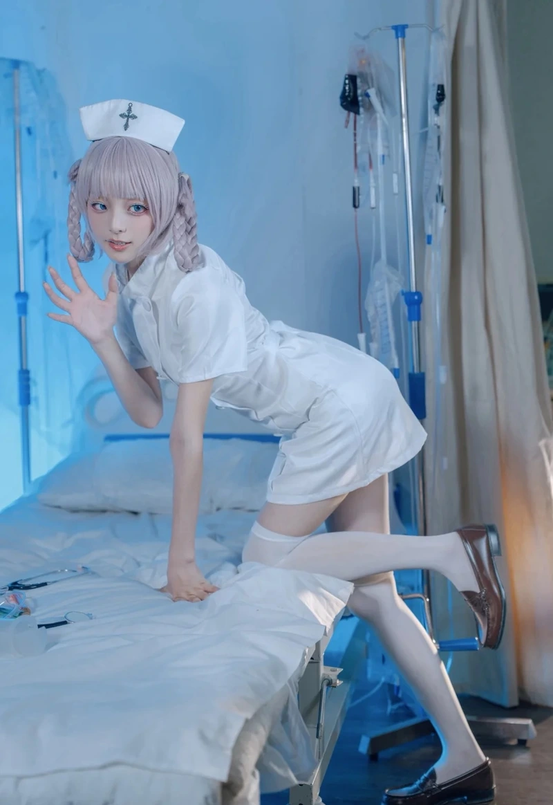 bộ đồ y tá sexy