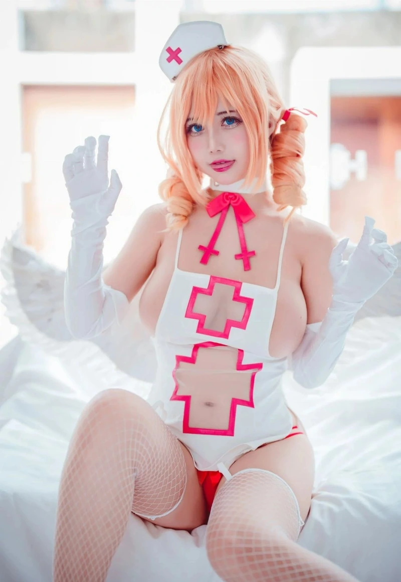 đồ ngủ cosplay y tá