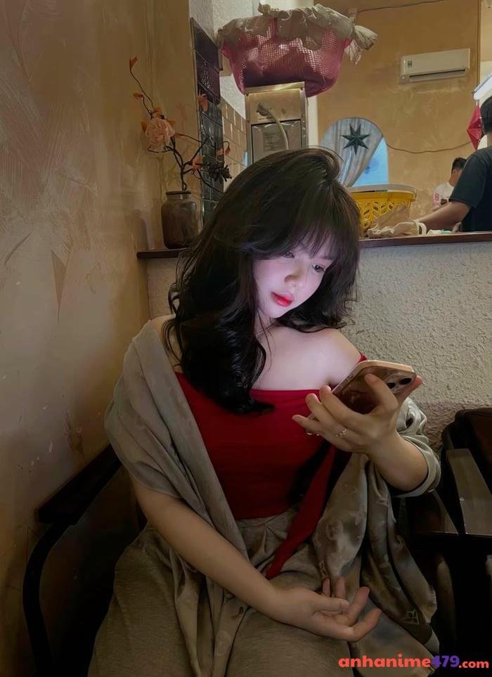 gái 2k10 dịu dàng