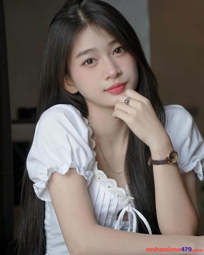 gái 2k10 duyên dáng