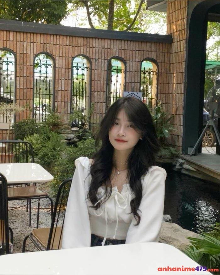 gái 2k10 ngoan ngoãn