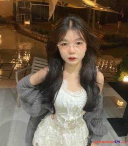 gái 2k10 rạng rỡ