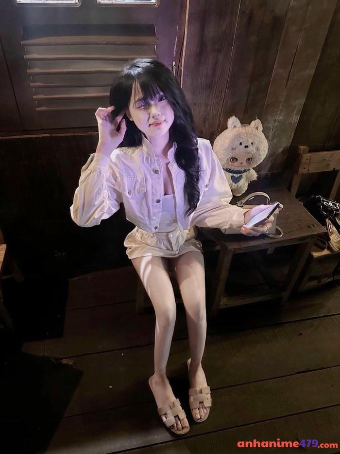 gái 2k10 tóc ngắn