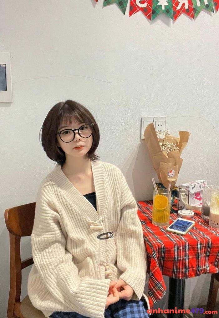 gái 2k10 vui tươi