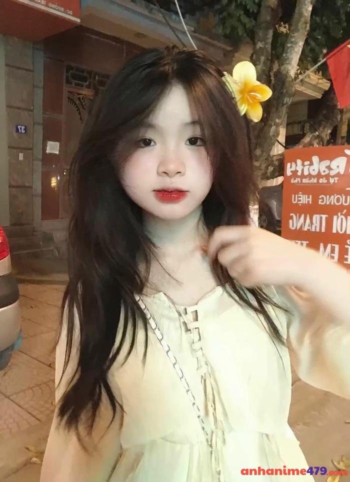 gái 2k11 hiền thục