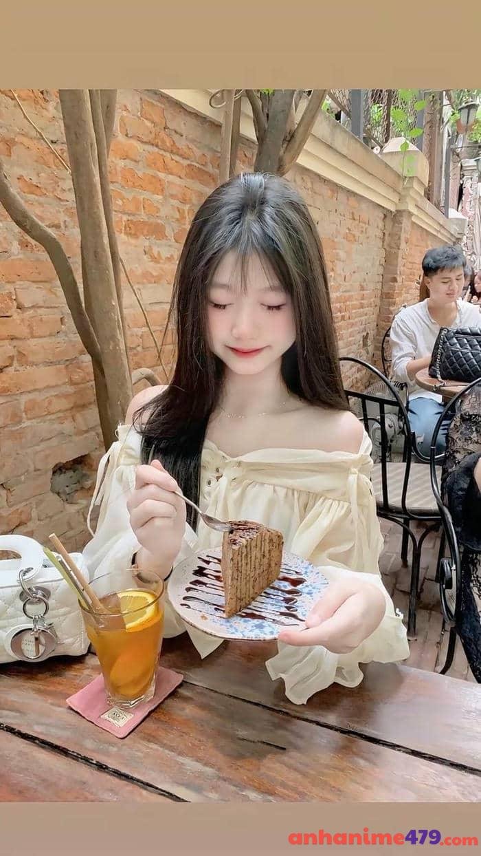 gái 2k11 rạng rỡ