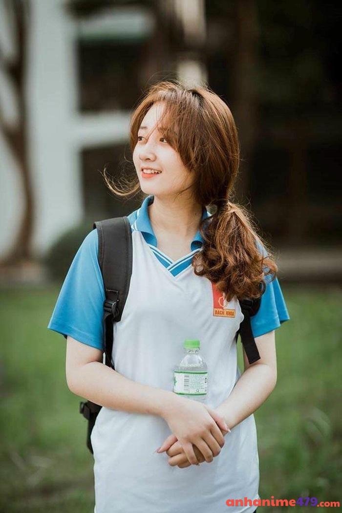 gái 2k7 dễ thương