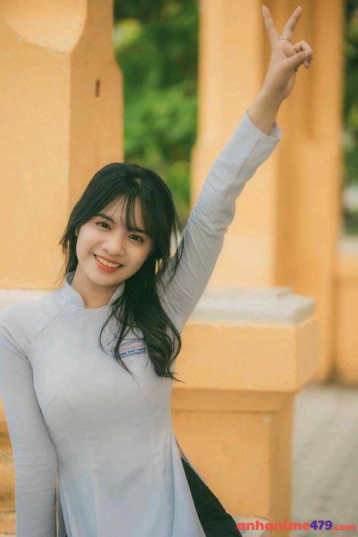 gái 2k8 tinh nghịch