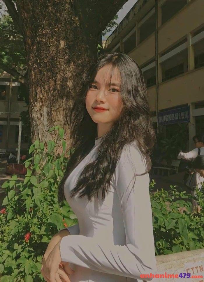 gái 2k8 trẻ trung