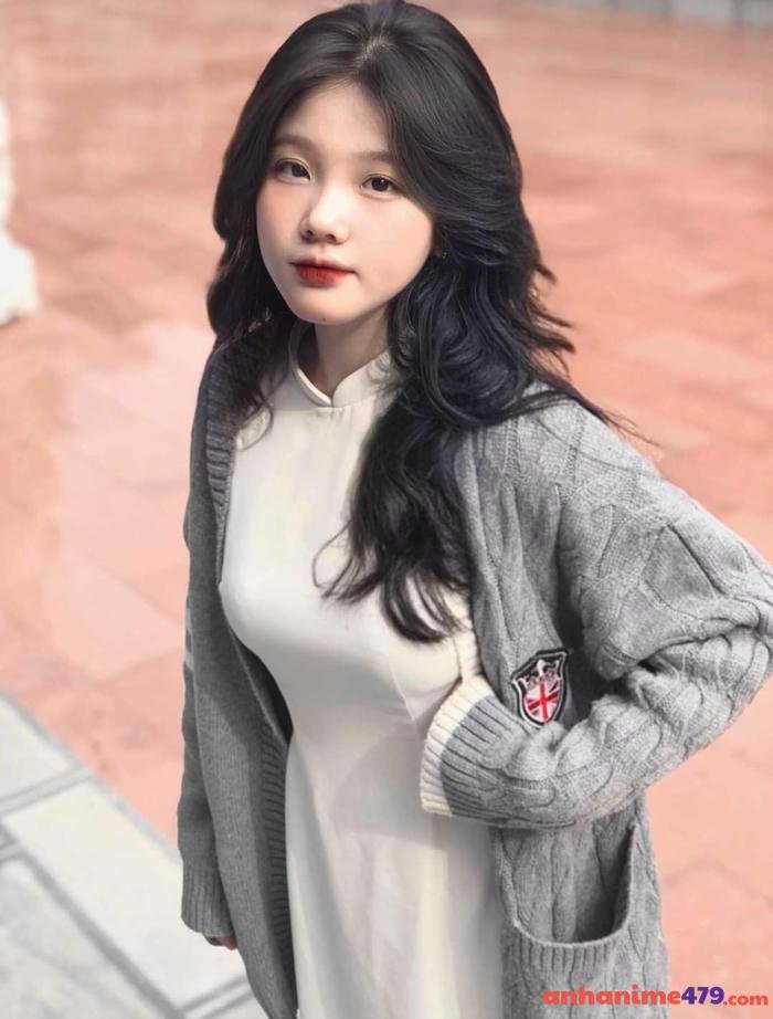 gái cấp 3 tự tin