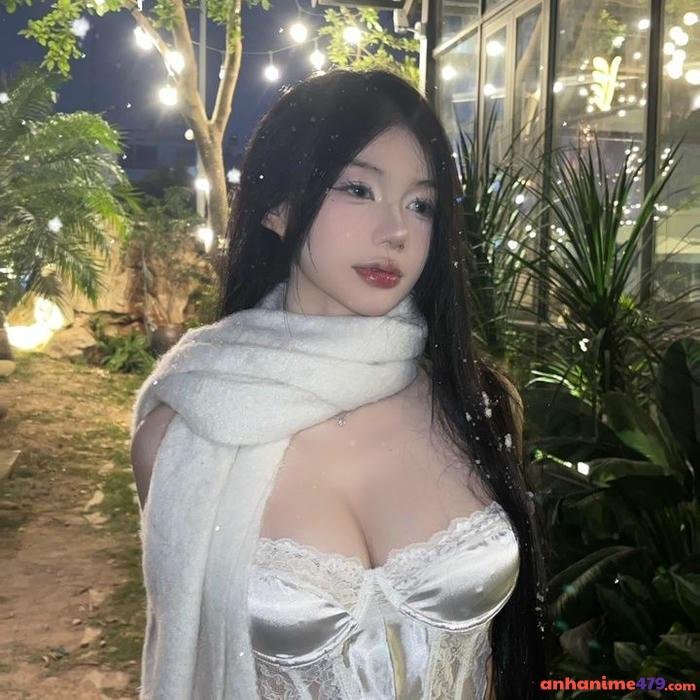 gái xinh sexy vú to