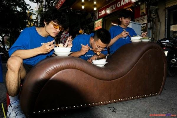 ghế tình yêu meme toll