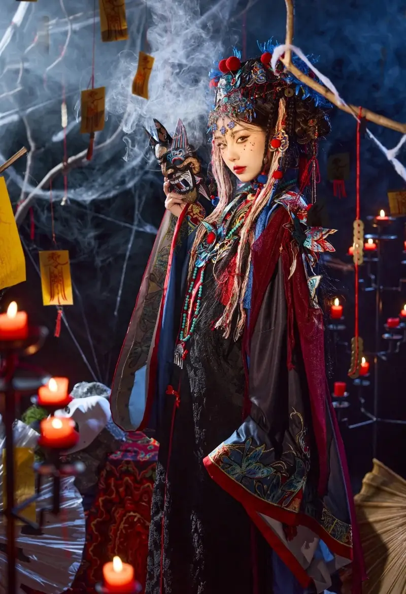 hình gái cosplay cổ trang