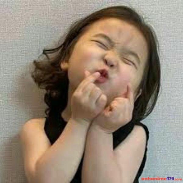 hình meme bắn tim hài