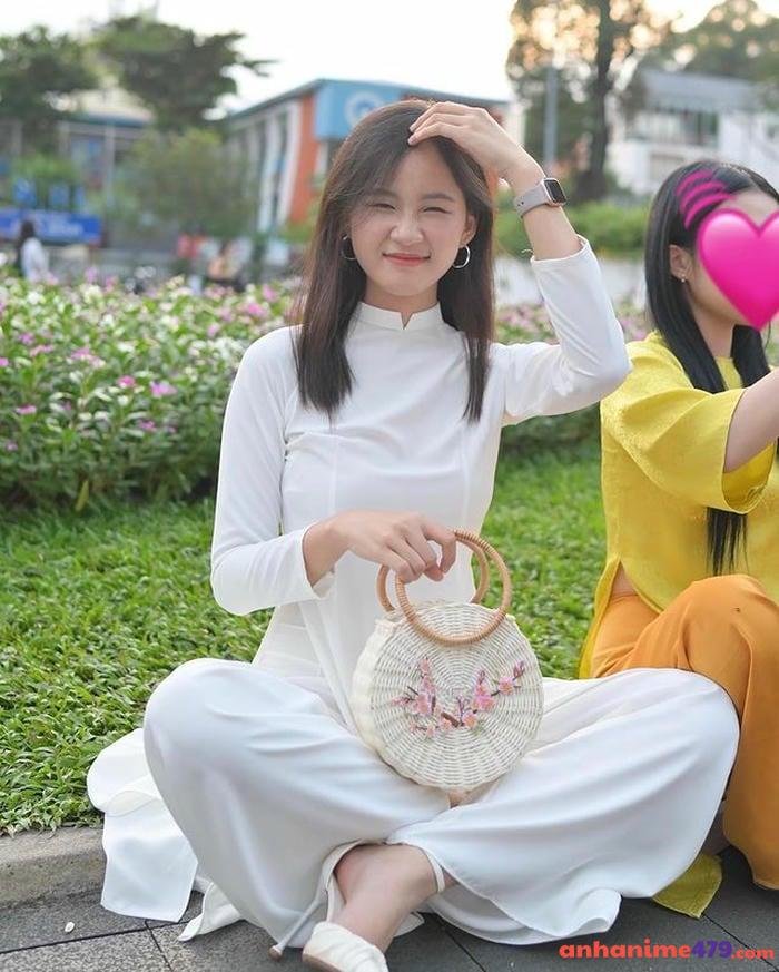 hot girl 18 cuốn hút