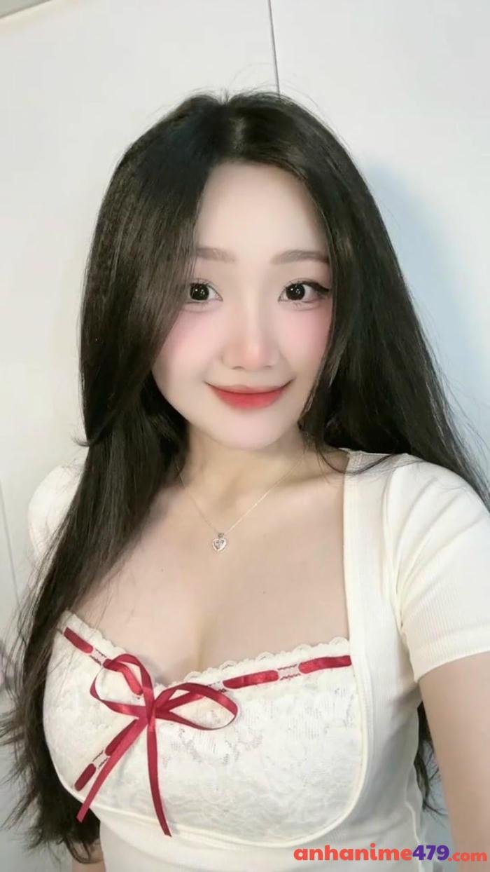 hot girl ngực to sành điệu