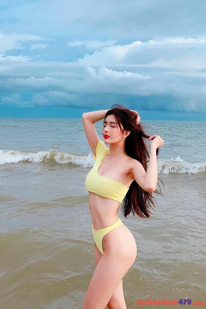 hot girl sành điệu