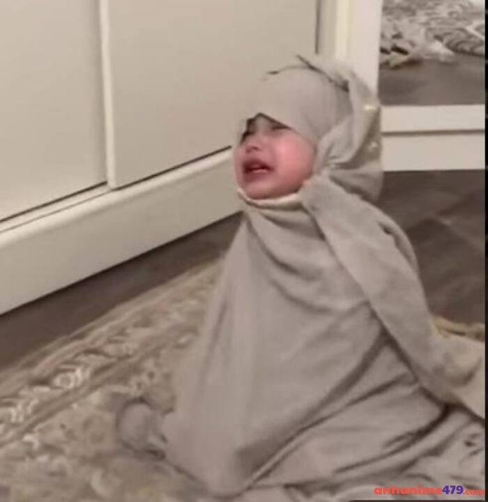 meme chán chán đời ebe