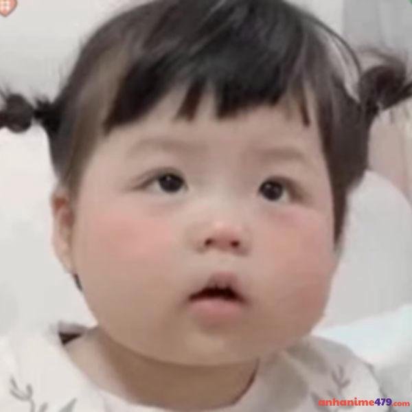 meme khó hiểu em bé