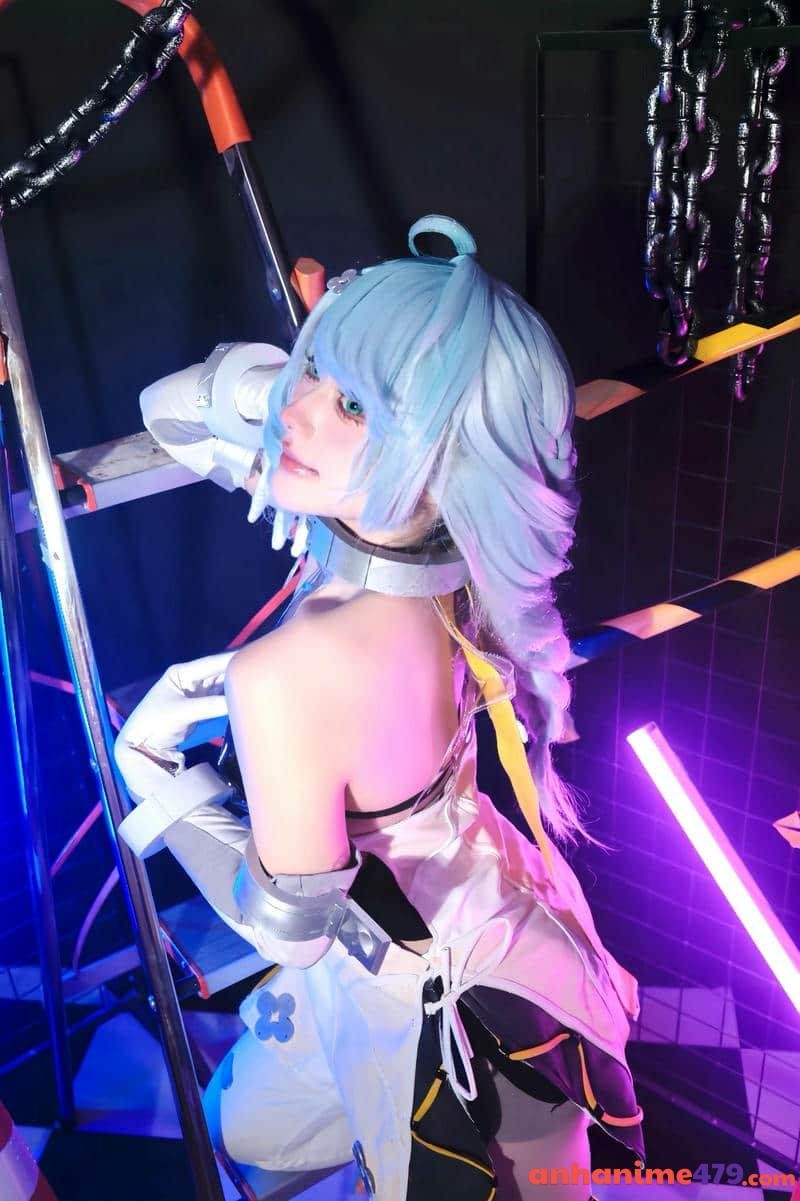 nguyễn thị hà vi cosplay 21