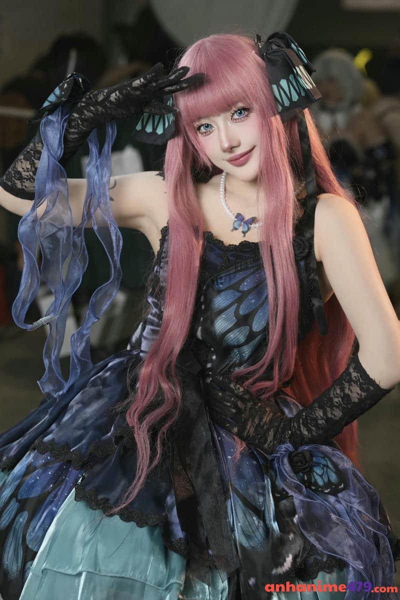 nguyễn thị hà vi cosplay 6