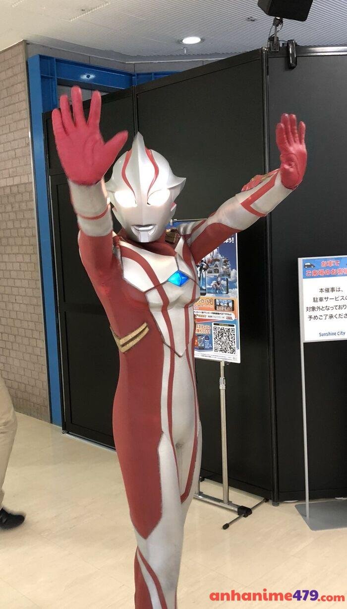 siêu nhân điện quang meme chế