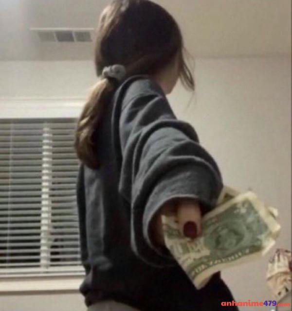 tiền meme cầm lấy