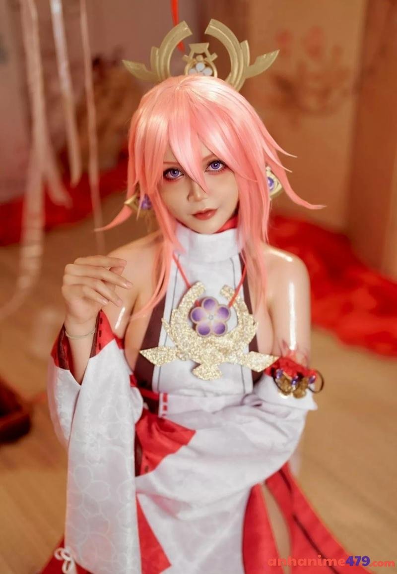 yae miko cosplay cute